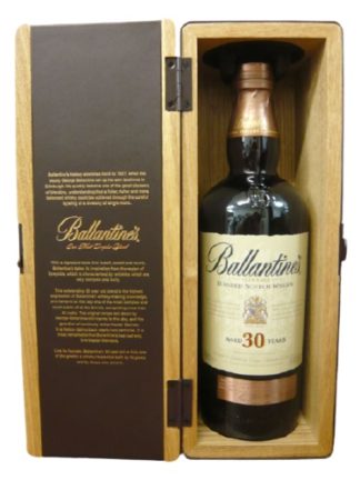 Ballantine's 30 years old 700 ML เหล้า whiskey ยกลัง 6 ขวด 46200 บาท
