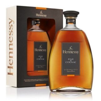 Hennessy Fine Cognac 700 ML   ยกลัง 12 ขวด 24000 บาท